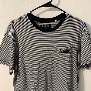GUESS T-SHIRT L